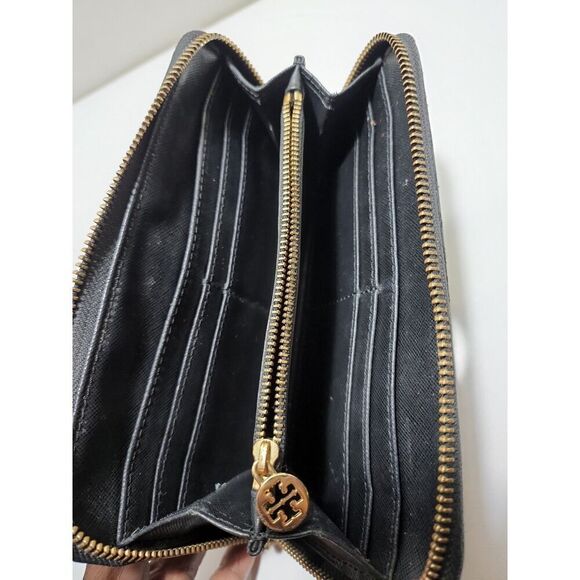 Tory Burch Vintage Wallet - Picture 5 of 5